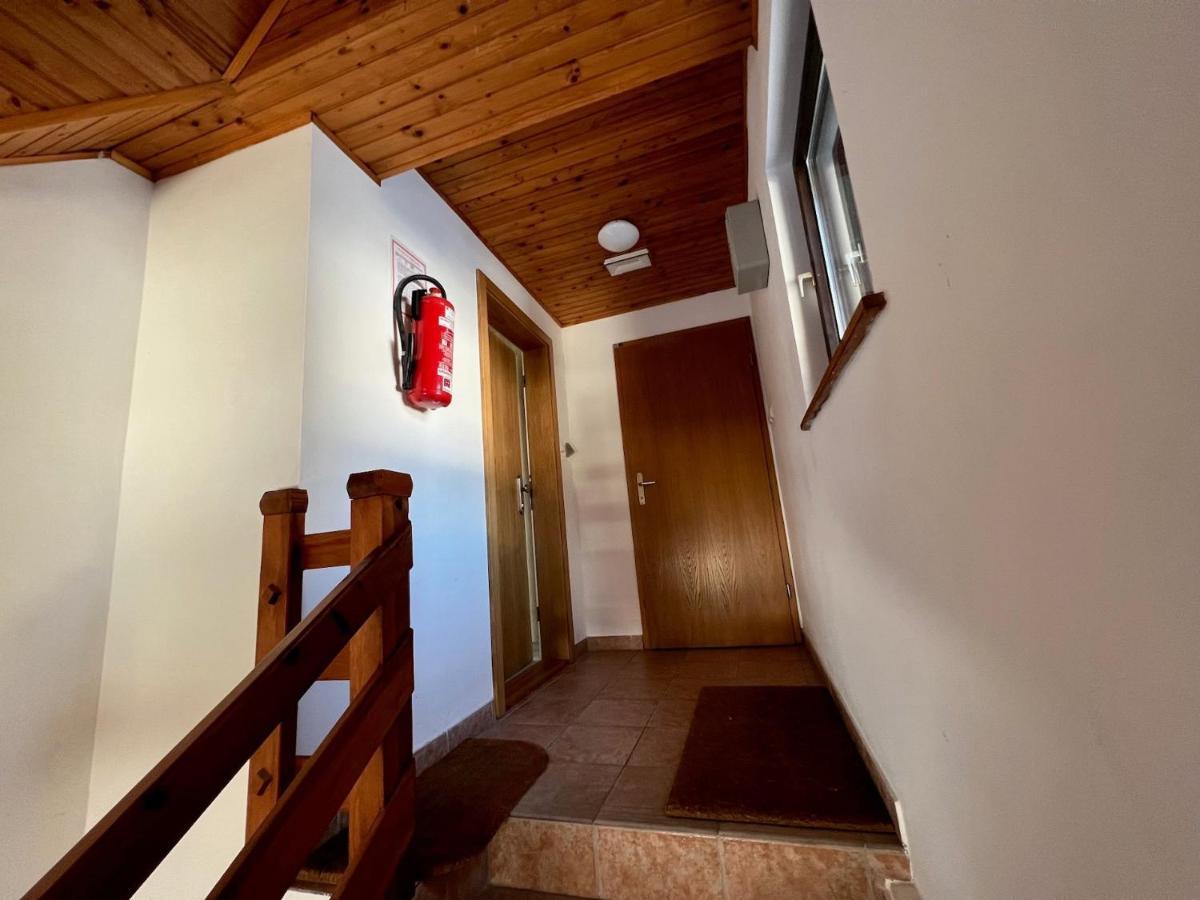 Gloria Holiday - Apartment Bohinj Luaran gambar